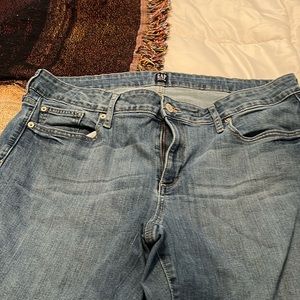 Gap jeans straight leg size 18 - 34 waist